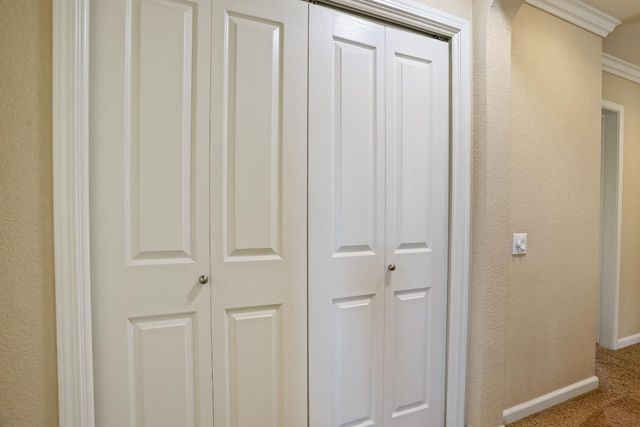 1542 Hearthsong Dr, Manteca, CA 95337