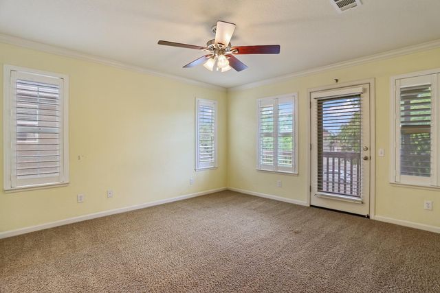 1542 Hearthsong Dr, Manteca, CA 95337