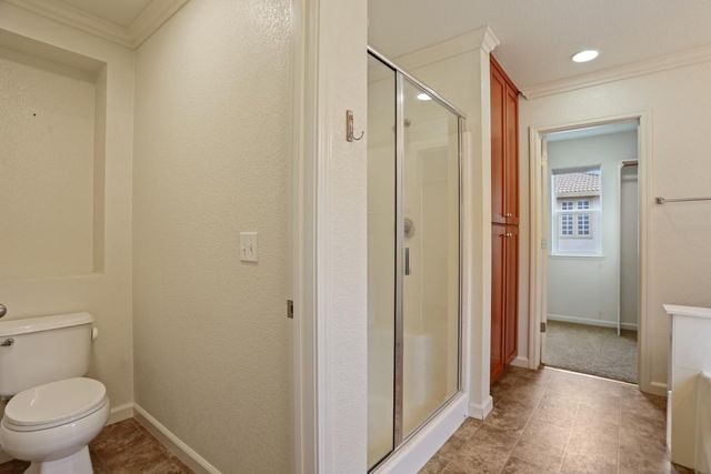 1542 Hearthsong Dr, Manteca, CA 95337