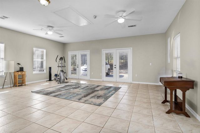 27789 Armadillo Road, Montgomery, TX 77356