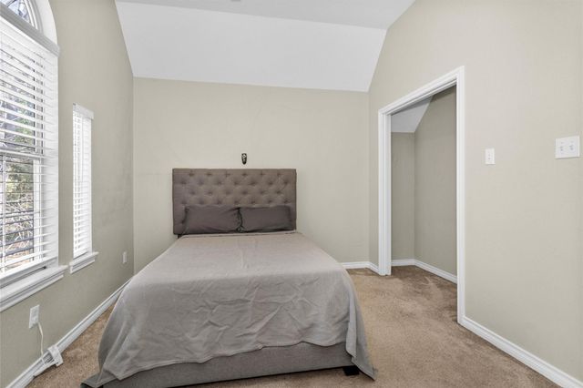 27789 Armadillo Road, Montgomery, TX 77356