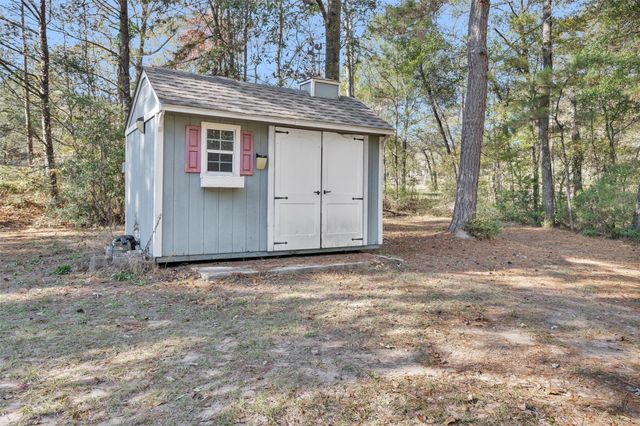 27789 Armadillo Road, Montgomery, TX 77356