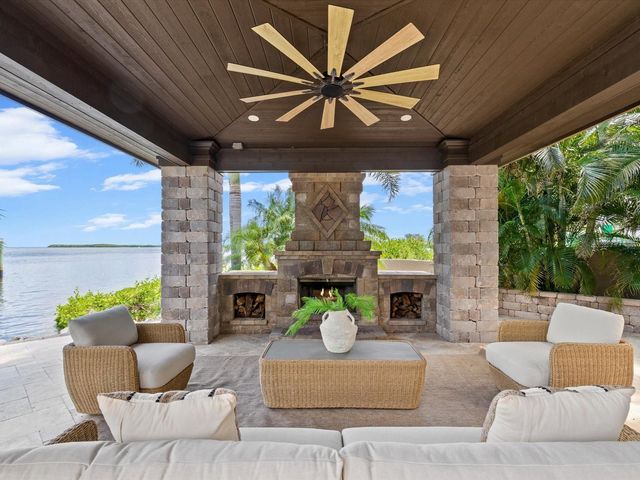 2057 N POINTE ALEXIS DRIVE, Tarpon Springs, FL 34689