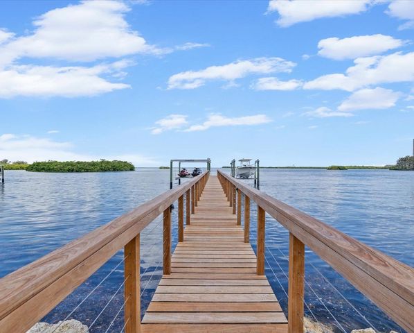 2057 N POINTE ALEXIS DRIVE, Tarpon Springs, FL 34689