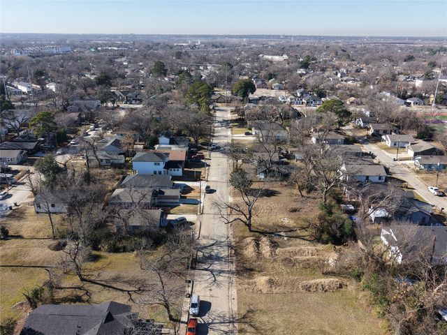 2861 Farragut Street, Dallas, TX 75215