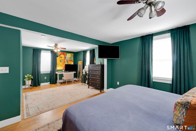 38 Vernon Road, Enfield, CT 06082