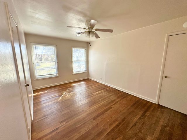 809 Crescent Street, Denton, TX 76201