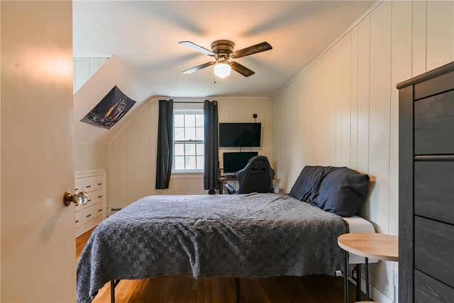 61 Knotty Oak Road, Coventry, RI 02816