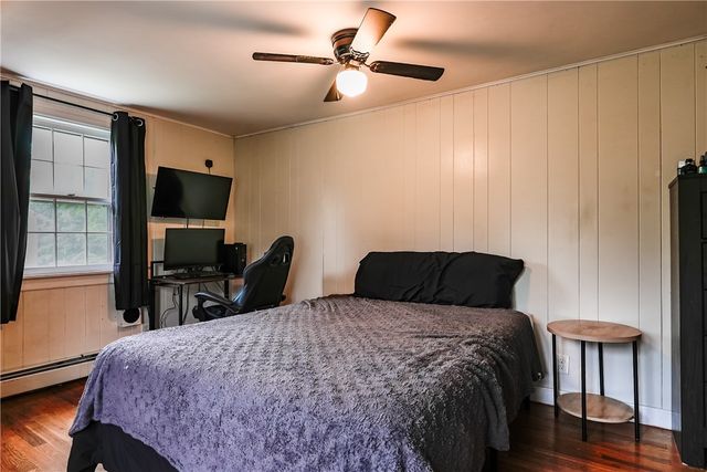61 Knotty Oak Road, Coventry, RI 02816