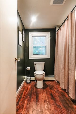 61 Knotty Oak Road, Coventry, RI 02816