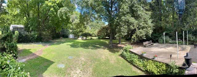 61 Knotty Oak Road, Coventry, RI 02816