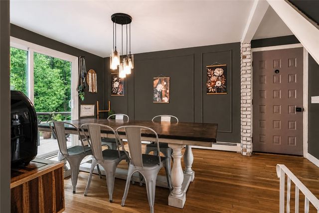 61 Knotty Oak Road, Coventry, RI 02816