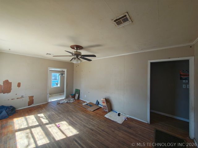 5791 W 1ST Street, Tulsa, OK 74127