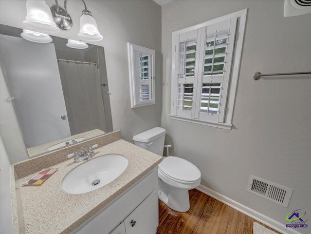 3219 Moody Rd, Bonaire, GA 31005