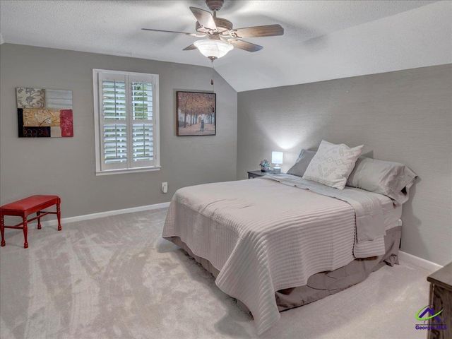 3219 Moody Rd, Bonaire, GA 31005