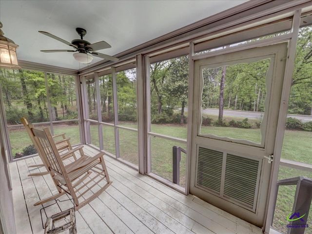 3219 Moody Rd, Bonaire, GA 31005
