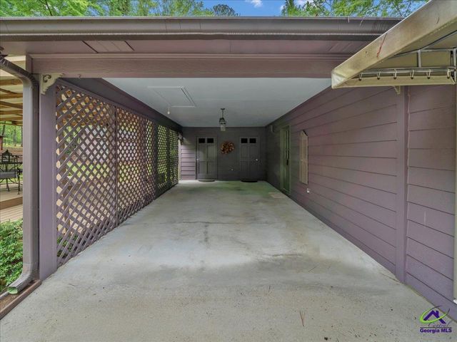 3219 Moody Rd, Bonaire, GA 31005