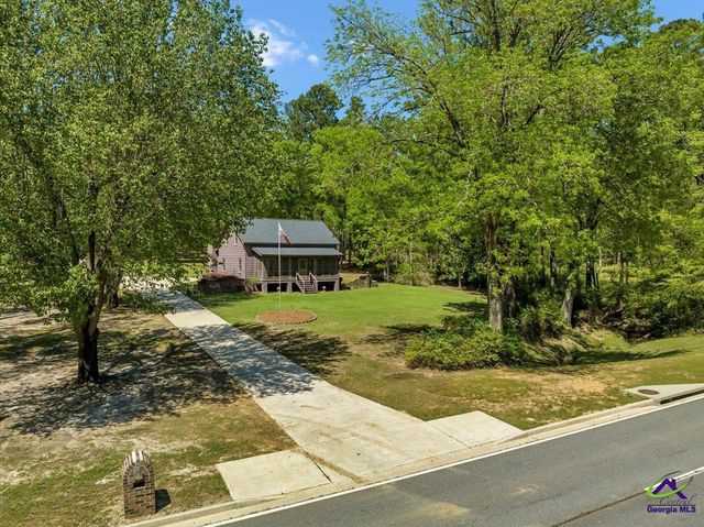 3219 Moody Rd, Bonaire, GA 31005