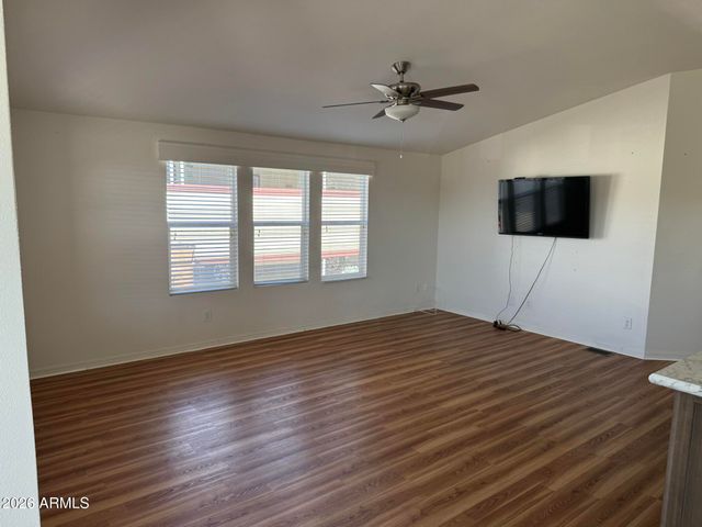 11596 W SIERRA DAWN Boulevard 25, Surprise, AZ 85378