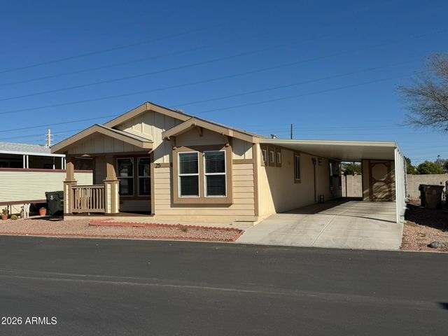 11596 W SIERRA DAWN Boulevard 25, Surprise, AZ 85378