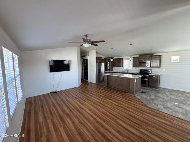 11596 W SIERRA DAWN Boulevard 25, Surprise, AZ 85378