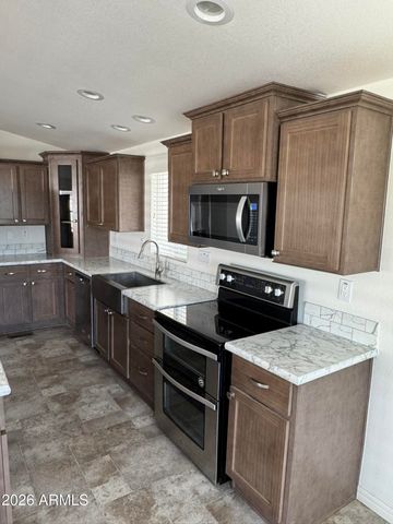 11596 W SIERRA DAWN Boulevard 25, Surprise, AZ 85378