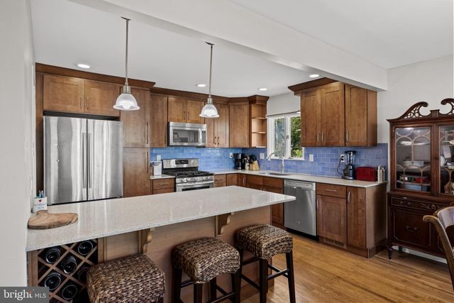 330 CRANFORD RD, Cherry Hill, NJ 08003