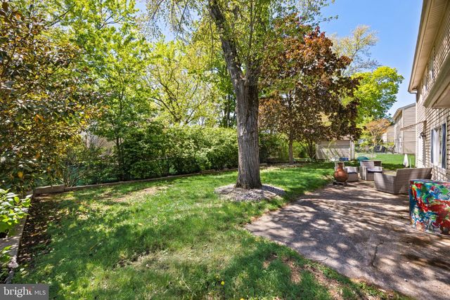 330 CRANFORD RD, Cherry Hill, NJ 08003