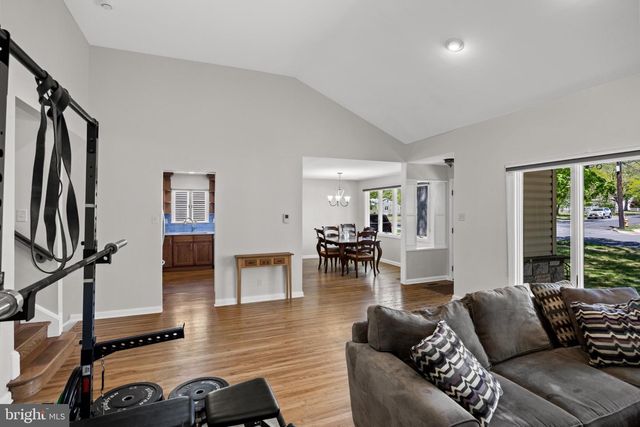 330 CRANFORD RD, Cherry Hill, NJ 08003