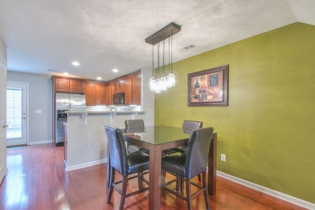 1303 Riverbrook Dr, Hermitage, TN 37076