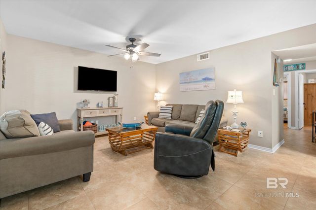 331 E 1st Avenue 101, Gulf Shores, AL 36535