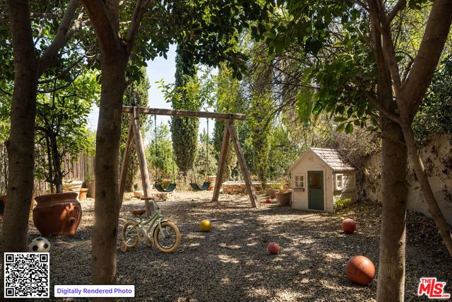9732 Rotta Avenue, Sunland, CA 91040