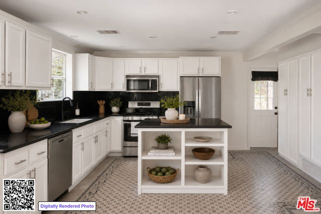 9732 Rotta Avenue, Sunland, CA 91040