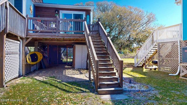 212 Sand Piper Drive, North Topsail Beach, NC 28460
