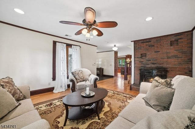 3811 Park Ave, Edison Twp., NJ 08820