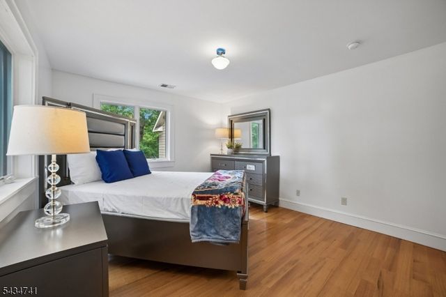 3811 Park Ave, Edison Twp., NJ 08820