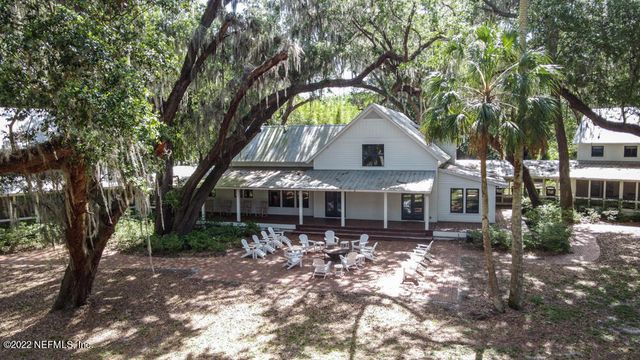 645 US-17, San Mateo, FL 32187