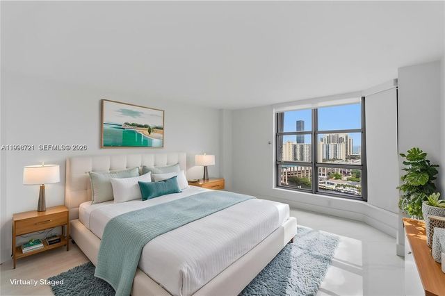 19101 NE 36th Ct 1811, Aventura, FL 33180