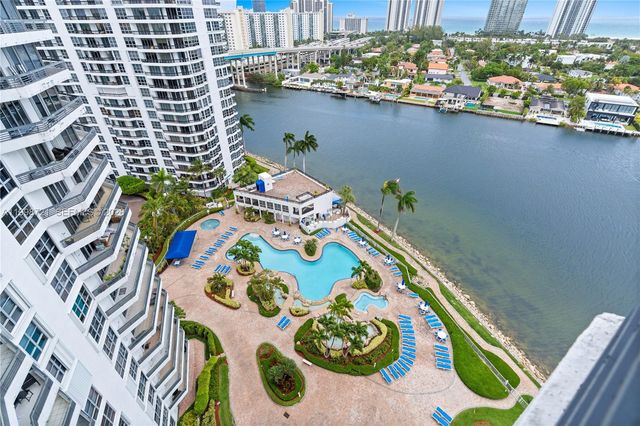 19101 NE 36th Ct 1811, Aventura, FL 33180