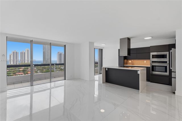 19101 NE 36th Ct 1811, Aventura, FL 33180