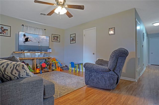 1505 S Boston Place, Russellville, AR 72801