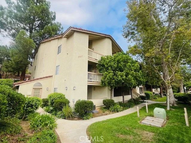 5837 Oak Bend Ln 311, Oak Park, CA 91377