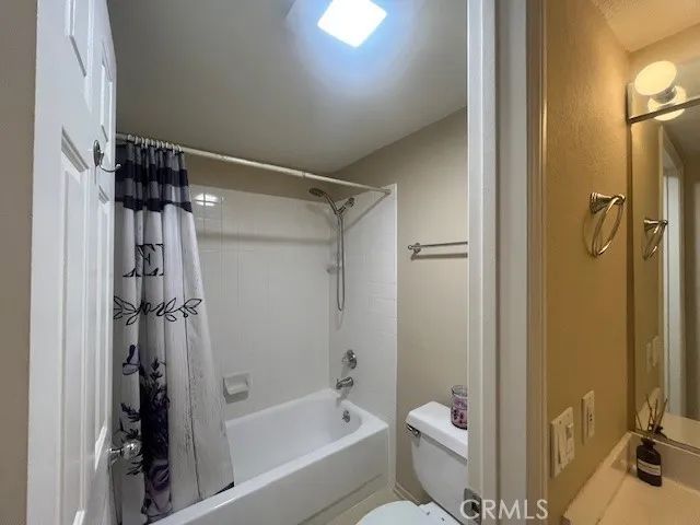 5837 Oak Bend Ln 311, Oak Park, CA 91377