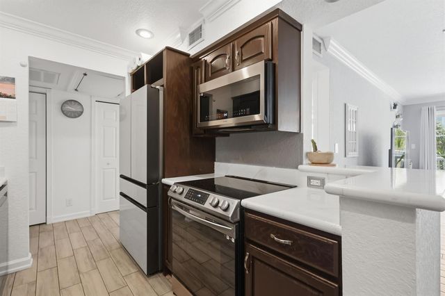1515 E Broward Boulevard 323, Fort Lauderdale, FL 33301