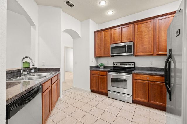 3025 GREYSTONE LOOP 204, Kissimmee, FL 34741