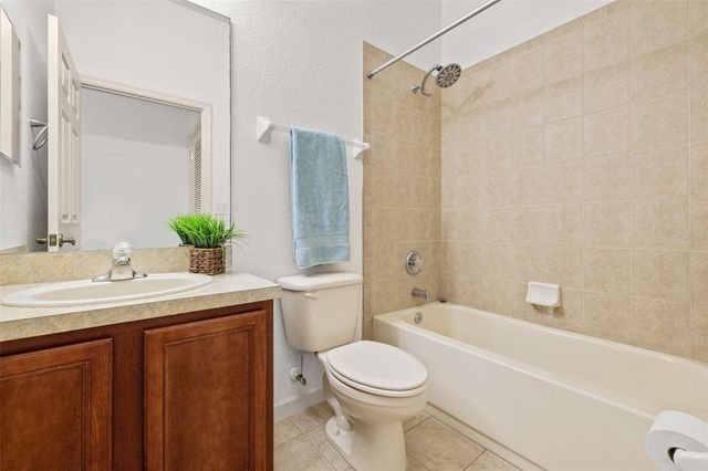 3025 GREYSTONE LOOP 204, Kissimmee, FL 34741