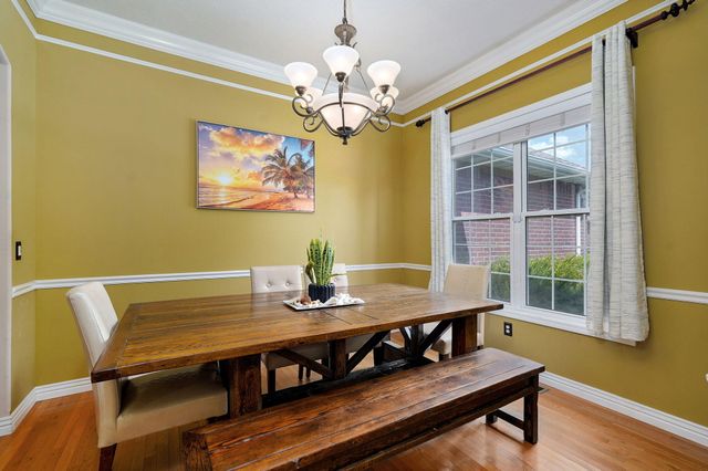 3862 W Vincent Drive, Springfield, MO 65810