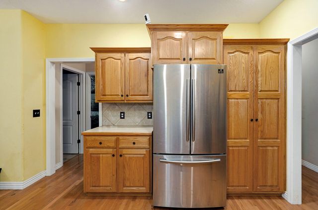 3862 W Vincent Drive, Springfield, MO 65810