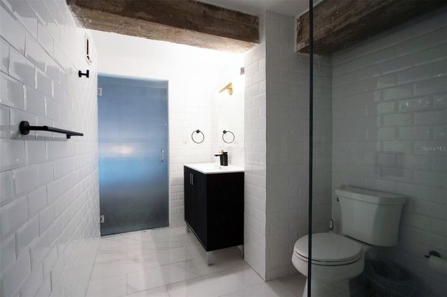 203 RECINTO SUR STREET 2, Old San Juan, PR 00901