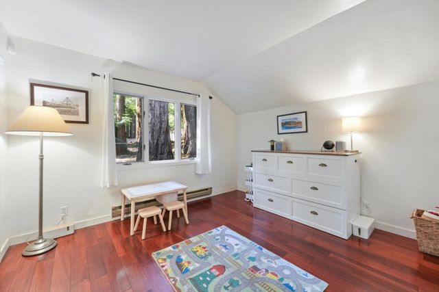 252 Blakewood Way, Redwood City, CA 94062